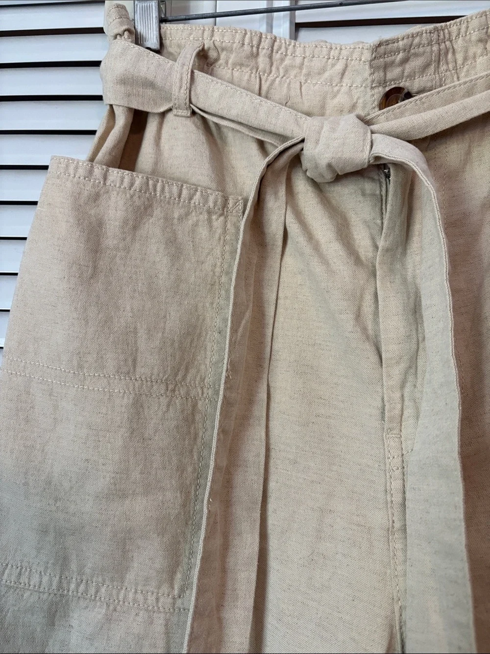 H&M Beige Paperbag Waist Trousers with Tie Size M